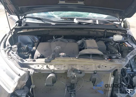 2019 Toyota Highlander Limited from USA, damaged, VIN 5TDDZRFH1KS941613